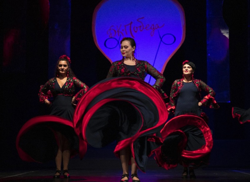 Студия танца фламенко Viento de faldas открыла свой сезон под девизом  «Свет твоих побед»